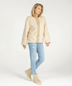 Charlie Beige
