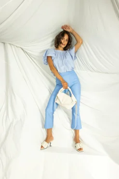 Truff Airy Blue